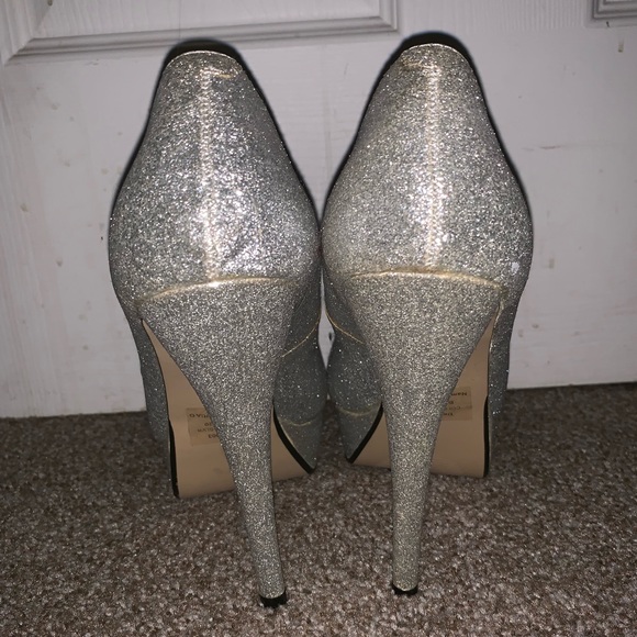 Bakers Victoria G sparkly silver heels 5inch - Picture 5 of 8